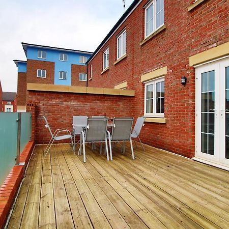 Delft - Spacious Home, High Speed Wi-Fi, Free Parking, Terrace Σουίντον Εξωτερικό φωτογραφία