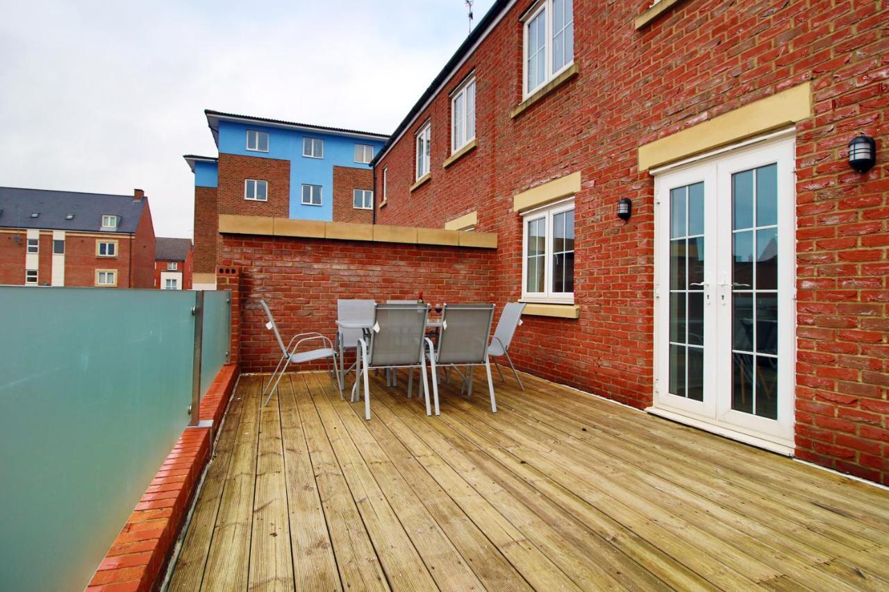 Delft - Spacious Home, High Speed Wi-Fi, Free Parking, Terrace Σουίντον Εξωτερικό φωτογραφία